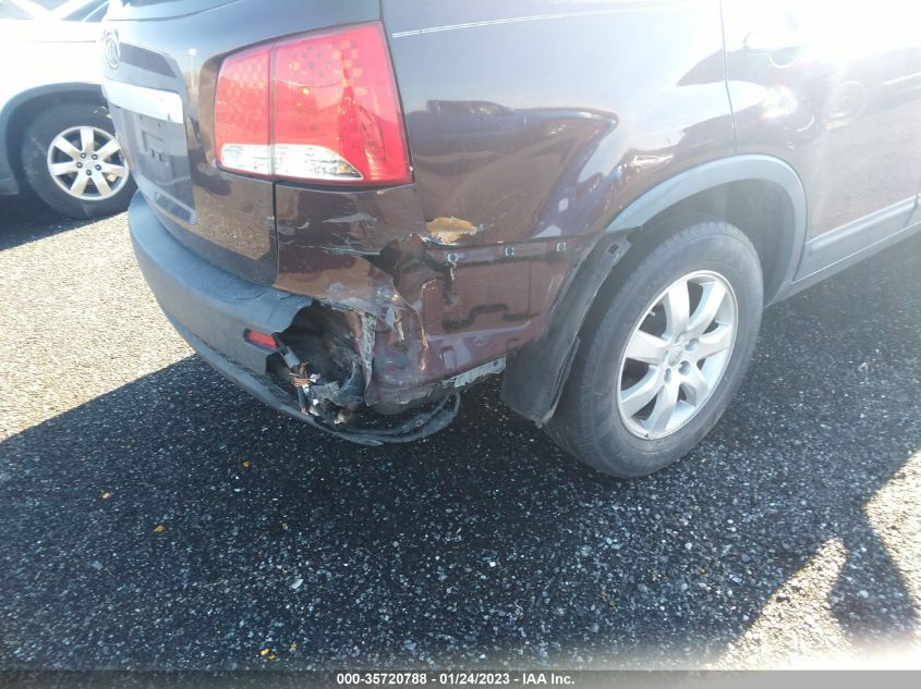 2013 KIA SORENTO LX - 5XYKT3A69DG381884