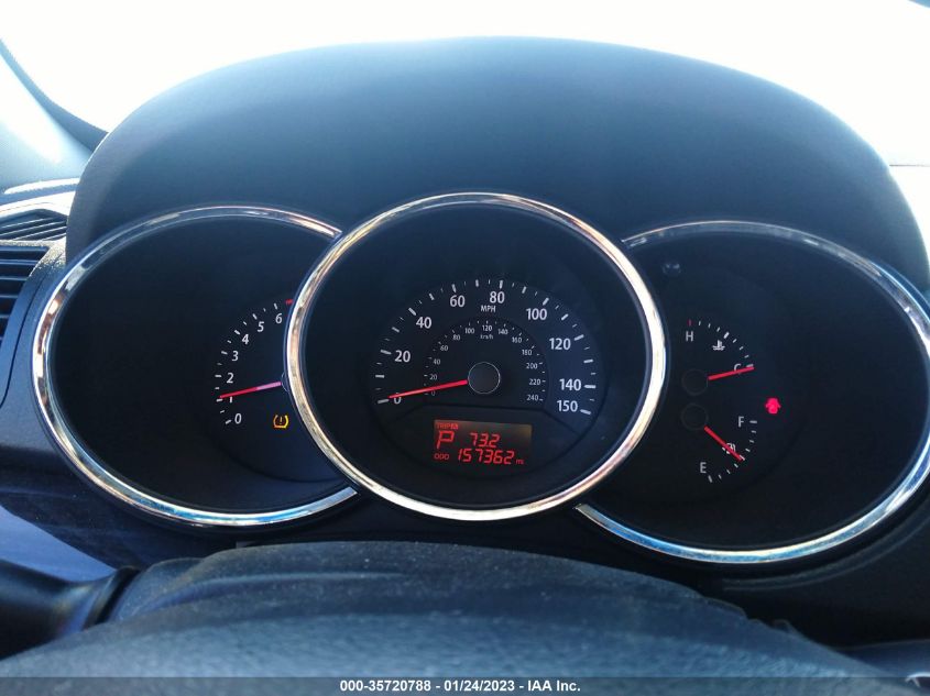 2013 KIA SORENTO LX - 5XYKT3A69DG381884