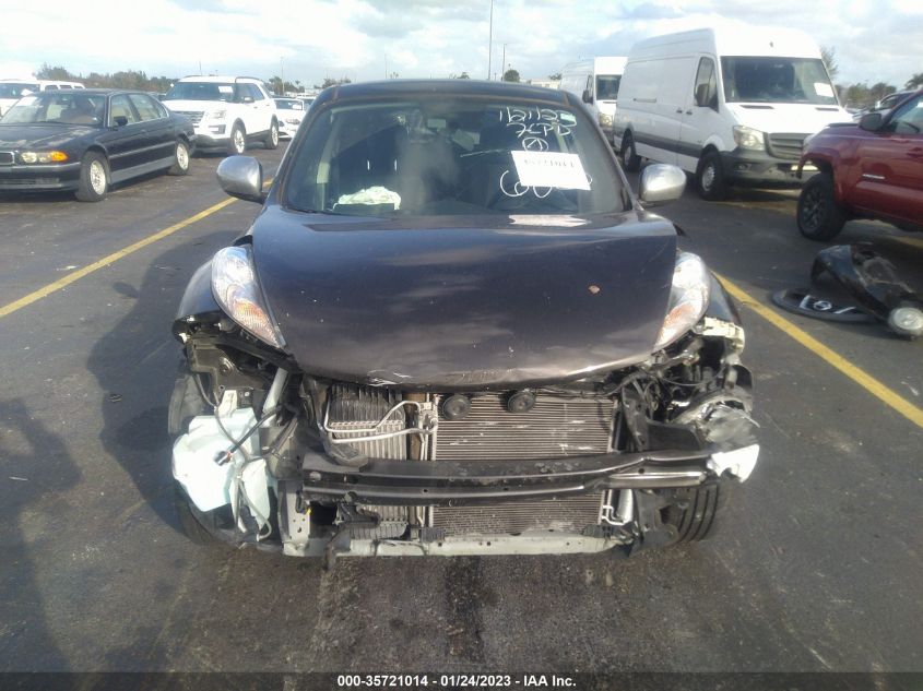 2013 NISSAN JUKE SV - JN8AF5MR2DT206826