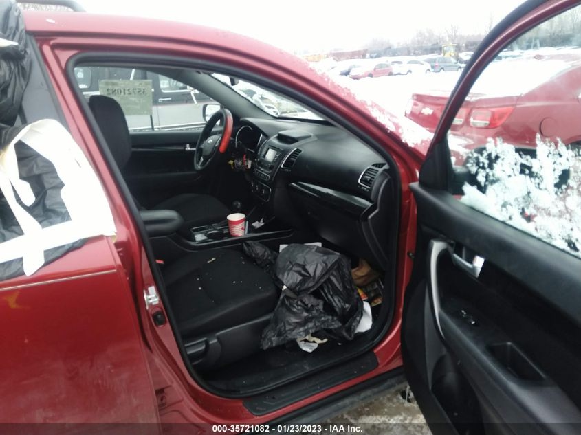 2014 KIA SORENTO LX - 5XYKT4A79EG505006