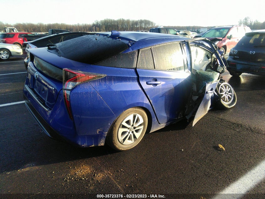 VIN JTDKARFU6J3545883 2018 TOYOTA PRIUS TWO/TWO ECO/THREE