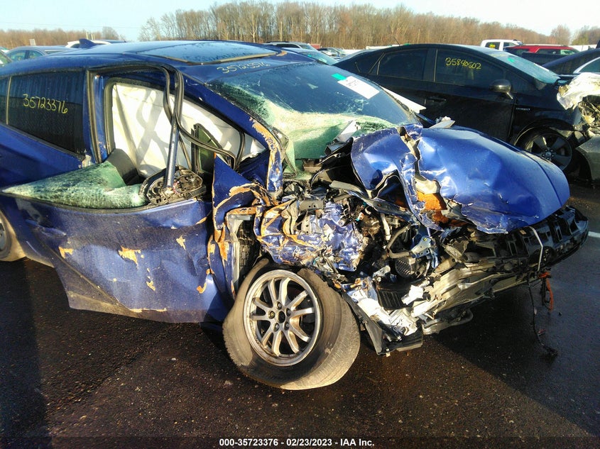 VIN JTDKARFU6J3545883 2018 TOYOTA PRIUS TWO/TWO ECO/THREE