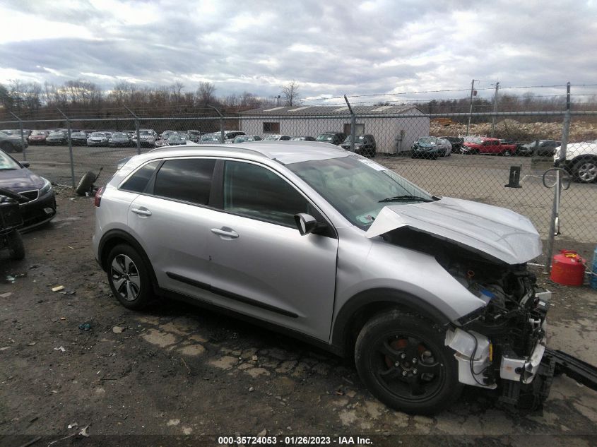 KNDCB3LCXL5397965 Kia Niro LX