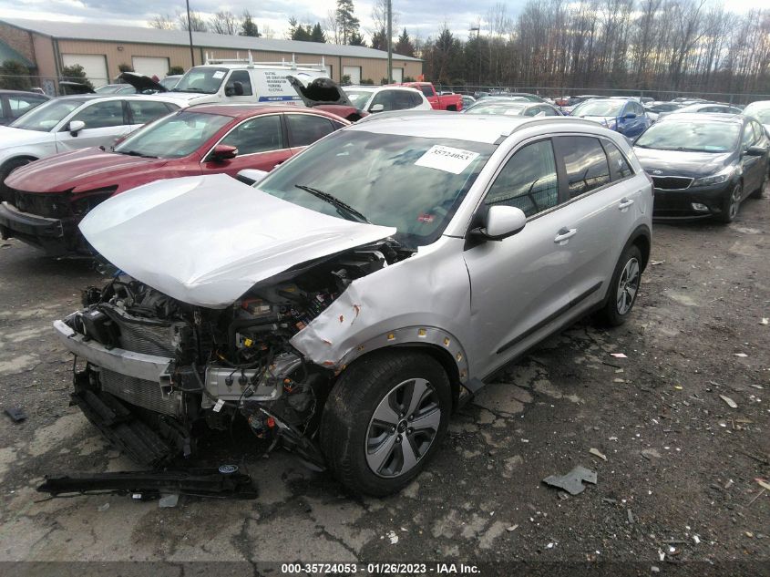 KNDCB3LCXL5397965 Kia Niro LX 2