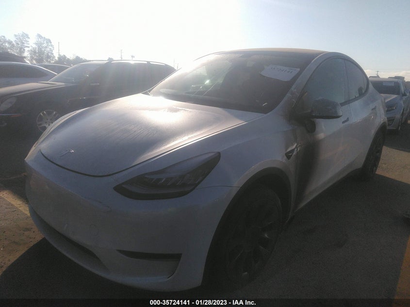 VIN 5YJYGDEE5LF033270 2020 TESLA MODEL Y LONG RANGE