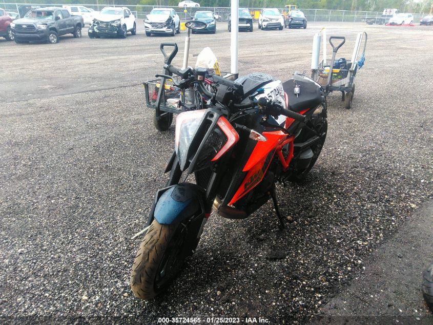 2021 KTM 1290 SUPER DUKE R VBKV39408MM934352