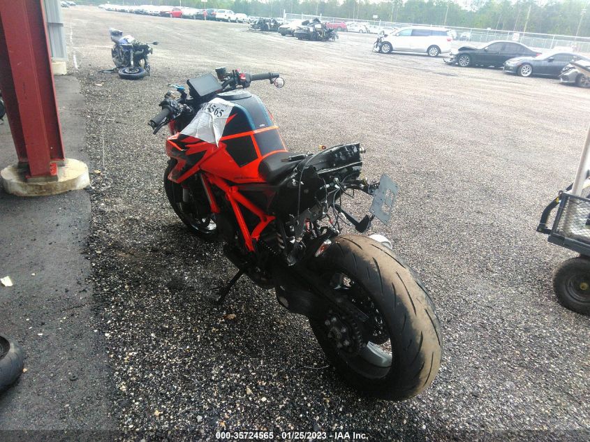 2021 KTM 1290 SUPER DUKE R VBKV39408MM934352