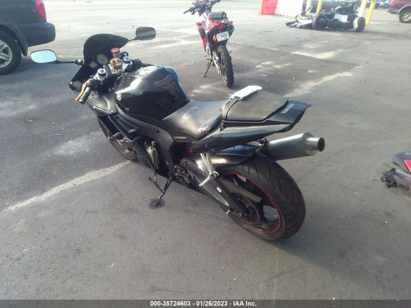 2005 YAMAHA YZFR6 L JYARJ06EX5A027565