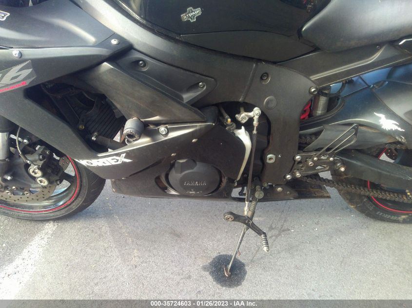 2005 YAMAHA YZFR6 L JYARJ06EX5A027565