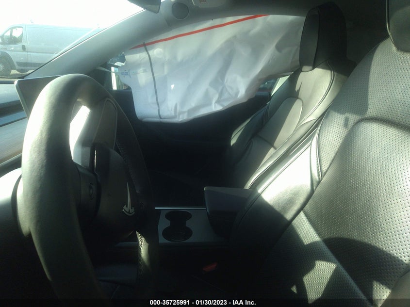 VIN 5YJYGDEE9MF278946 2021 TESLA MODEL Y LONG RANGE