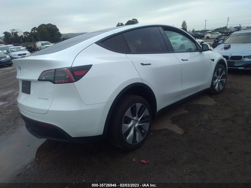VIN 7SAYGDEE6PF633904 2023 TESLA MODEL Y LONG RANGE