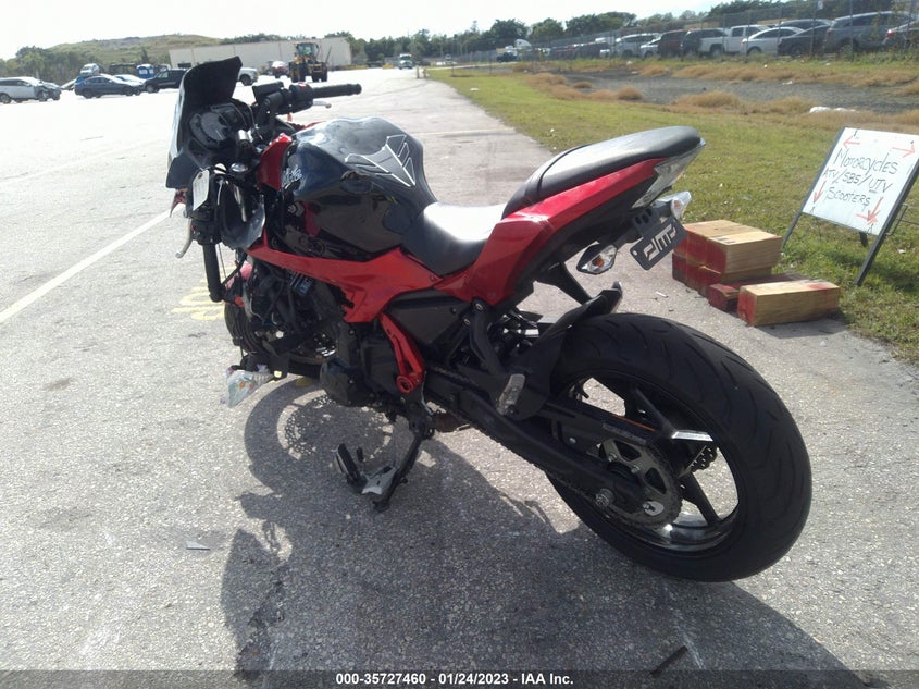 VIN JKAEXEK1XKDA34007 2019 KAWASAKI EX650 F