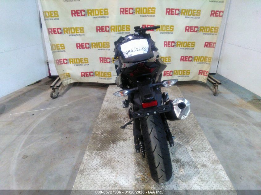 2022 KAWASAKI EX400 JKAEXKH10NDAH4182