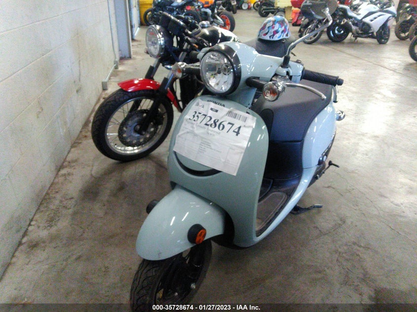 VIN JH2AF7715NK503553 2022 HONDA NCW50