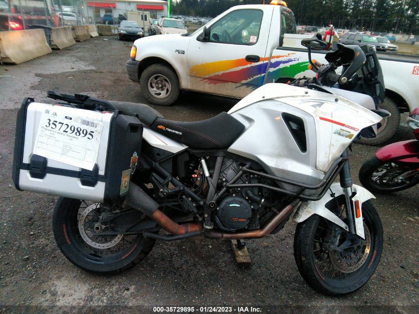 2015 KTM 1290 SUPER ADVENTURE VBKV59408FM925471