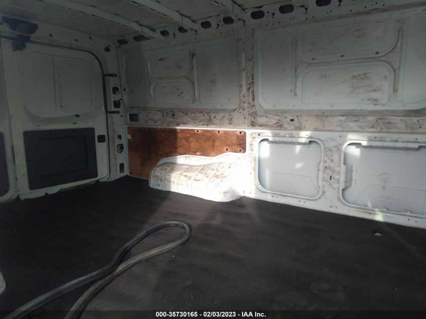 2015 NISSAN NV SV 1N6BF0KL2FN804999