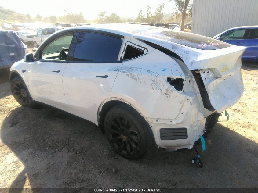 2022 TESLA MODEL Y LONG RANGE - 7SAYGAEE9NF350991