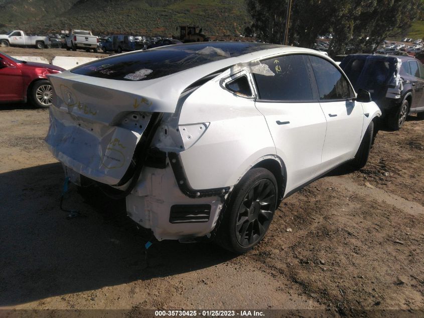 2022 TESLA MODEL Y LONG RANGE - 7SAYGAEE9NF350991