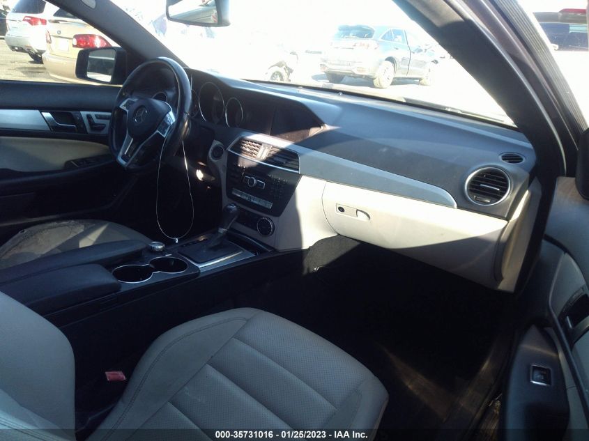 2013 MERCEDES-BENZ C-CLASS C 250 WDDGJ4HB9DF966378