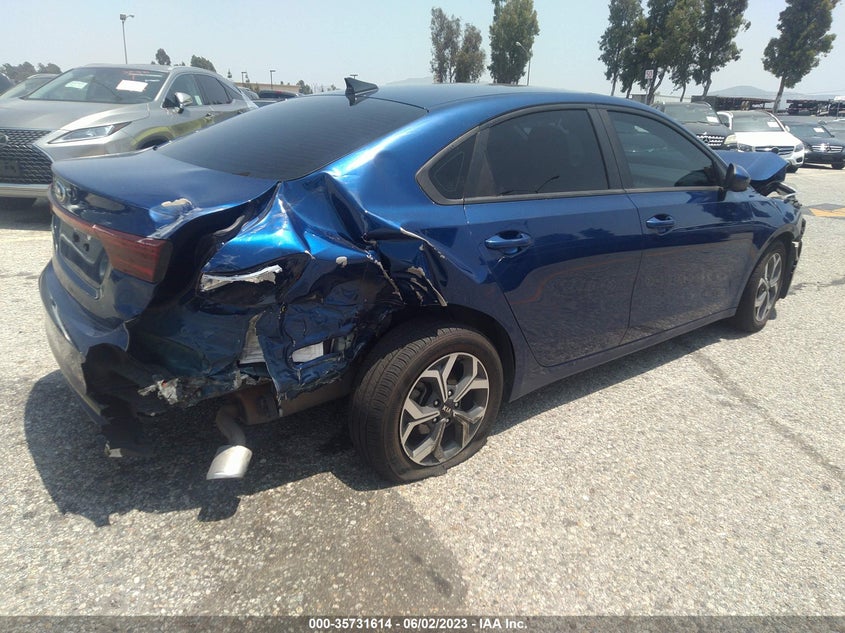 VIN 3KPF24AD2LE157330 2020 KIA FORTE LXS