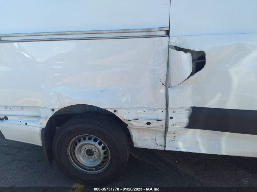 2022 MERCEDES-BENZ SPRINTER CARGO VAN W1Y4EBHY0NT101422