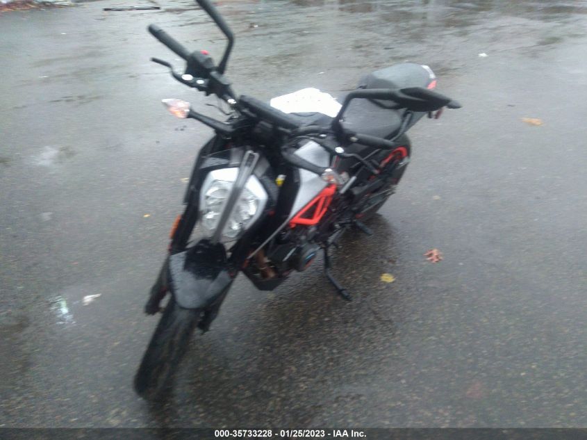 2022 KTM 390 DUKE MD2JPJ405NC251175