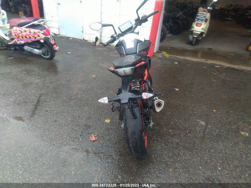 2022 KTM 390 DUKE MD2JPJ405NC251175