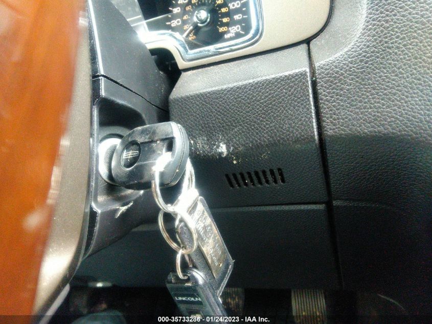 2014 LINCOLN NAVIGATOR 5LMJJ2H5XEEL07045