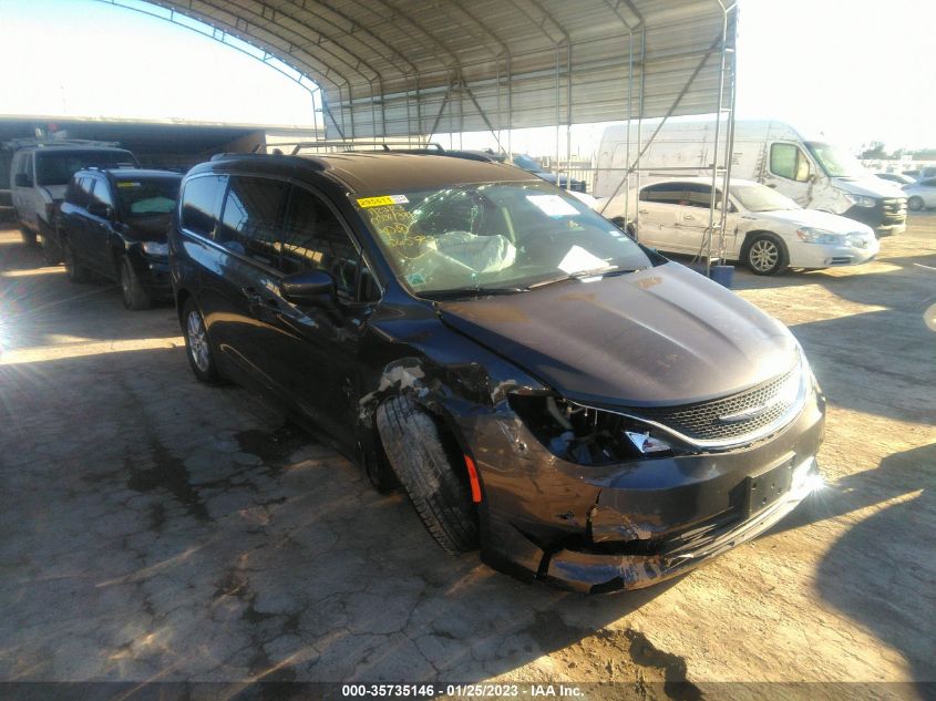 VIN 2C4RC1DG6LR265723 2020 CHRYSLER VOYAGER no.1