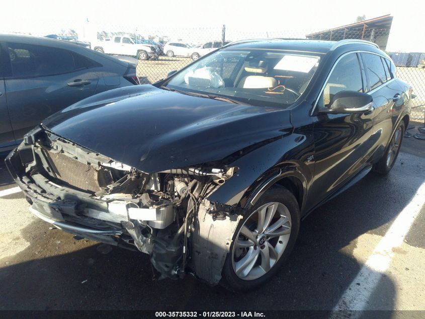 2017 INFINITI QX30 PREMIUM SJKCH5CP5HA018511