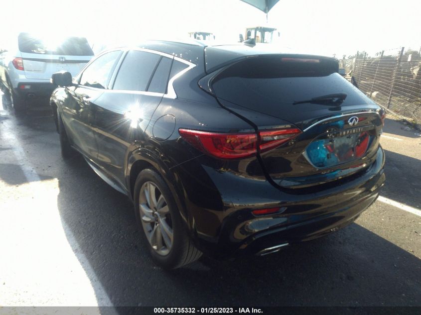 2017 INFINITI QX30 PREMIUM SJKCH5CP5HA018511