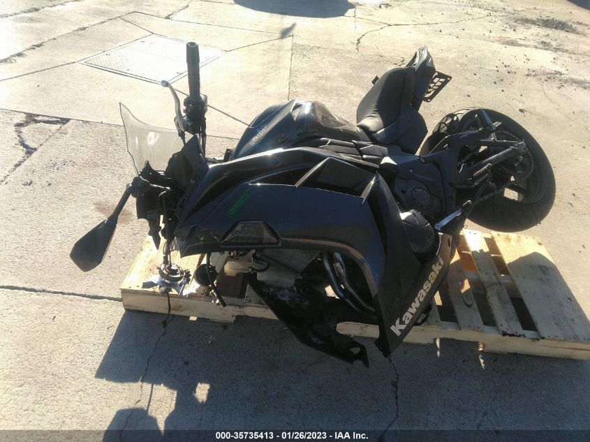 2016 KAWASAKI EX650 F - JKAEXEF14GDA29371