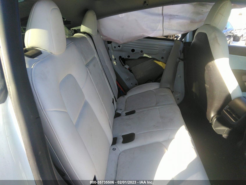 VIN 7SAYGDEE1NF372226 2022 TESLA MODEL Y LONG RANGE