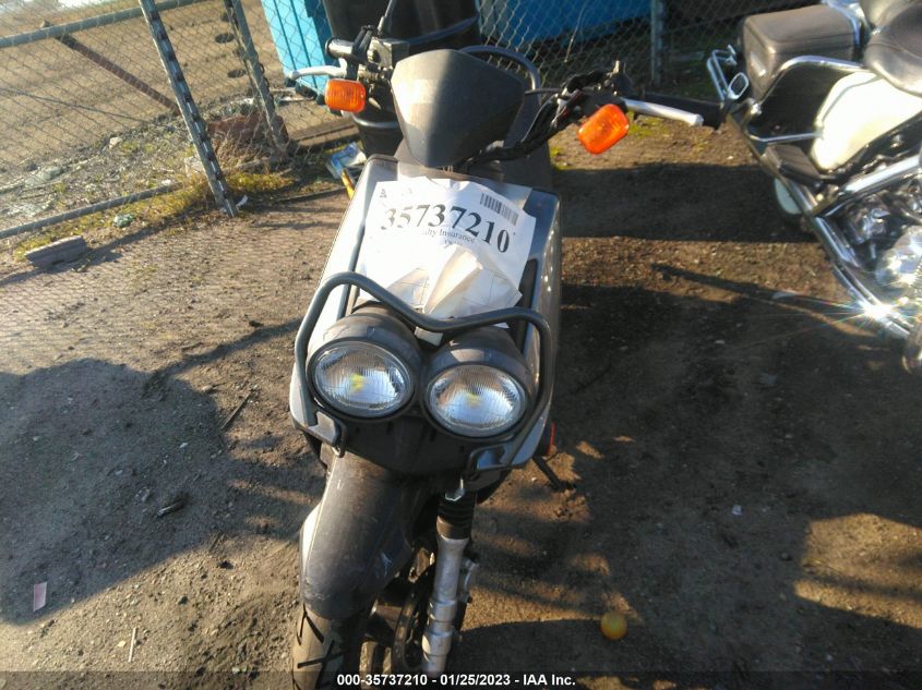 2015 YAMAHA YW125 RKRSE48YXFA098493