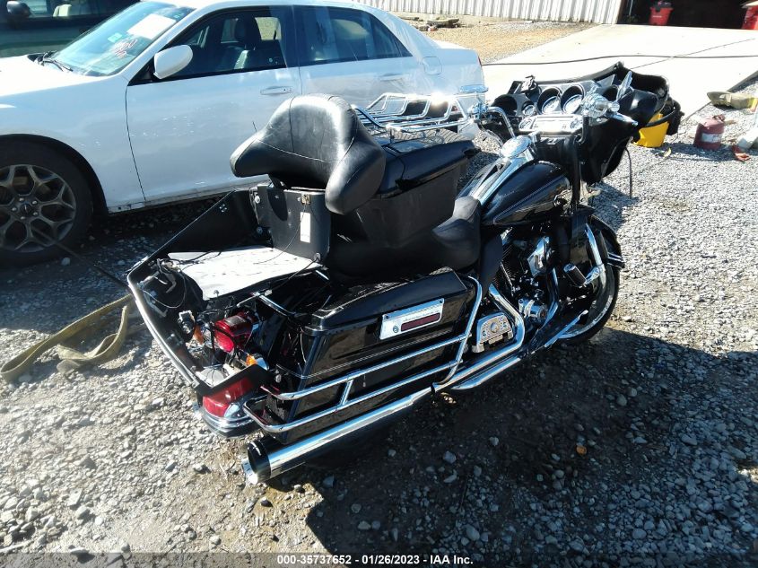 2009 HARLEY-DAVIDSON FLHTCU 1HD1FC41X9Y692627