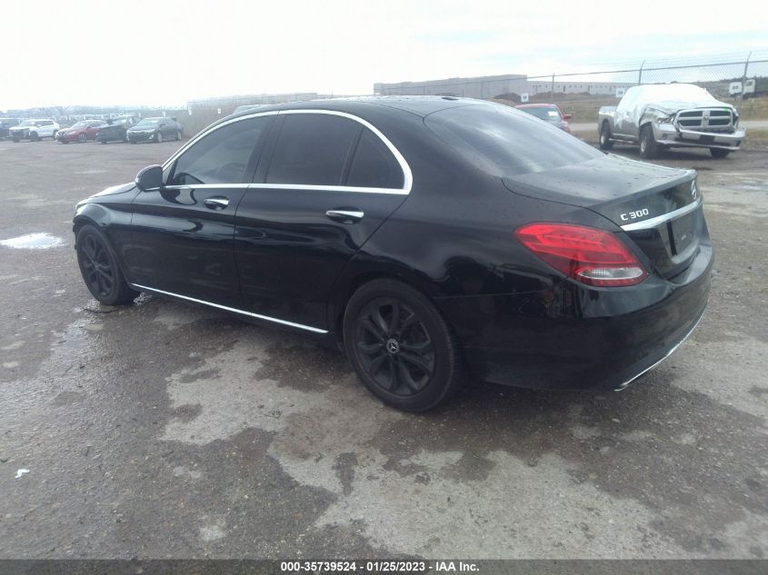 VIN 55SWF4JB9JU240360 2018 MERCEDES-BENZ C-CLASS no.3