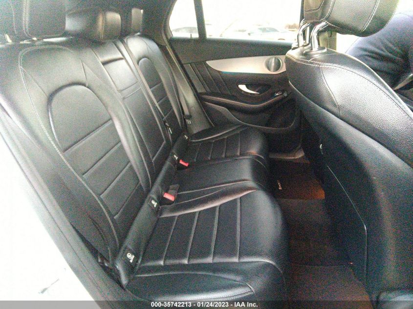 2019 MERCEDES-BENZ GLC GLC 300 - WDC0J4KBXKF497264
