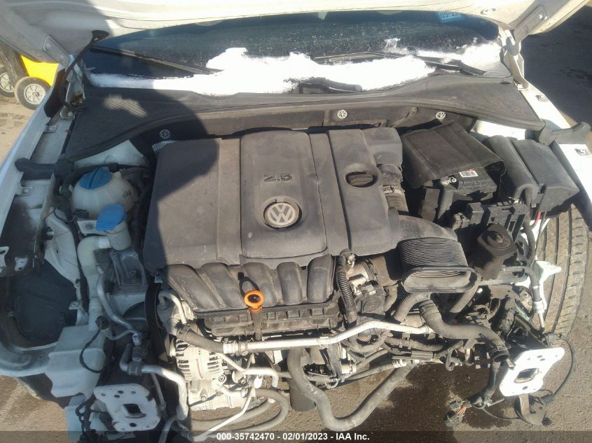 2013 VOLKSWAGEN PASSAT SE - 1VWBP7A39DC064531