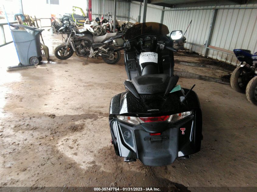 2013 HONDA GL1800 B JH2SC6815DK000836