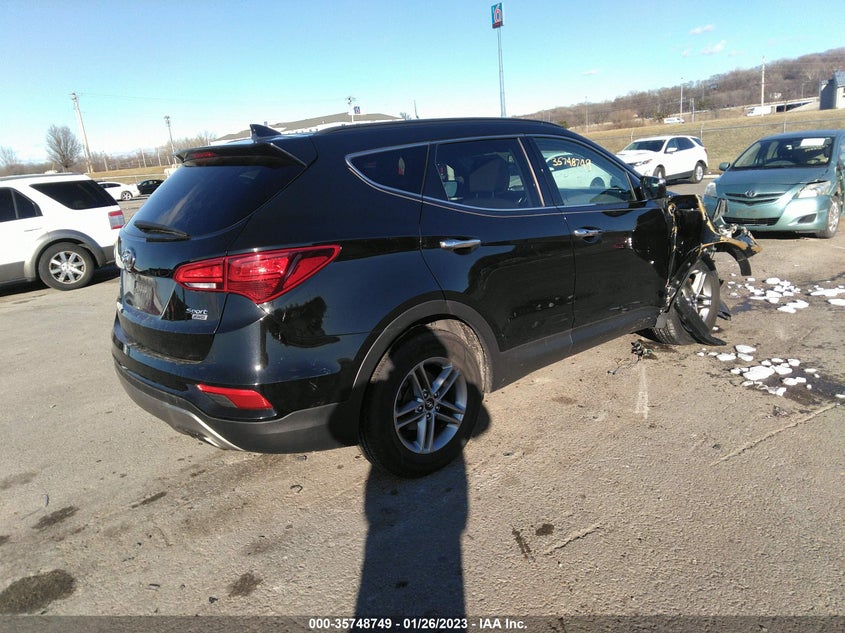 VIN 5NMZUDLB3JH062090 2018 HYUNDAI SANTA FE SPORT 2.4L