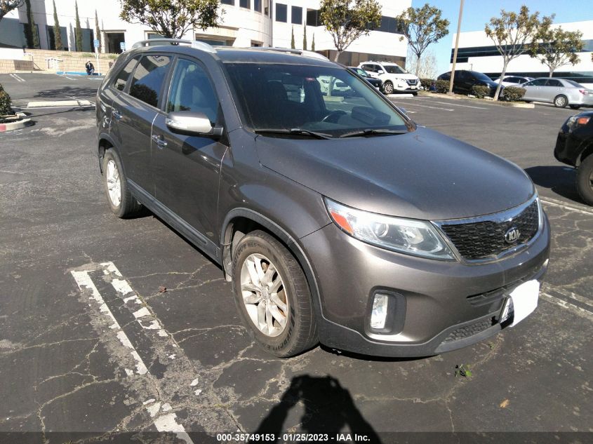 2015 KIA SORENTO LX - 5XYKT4A67FG633978