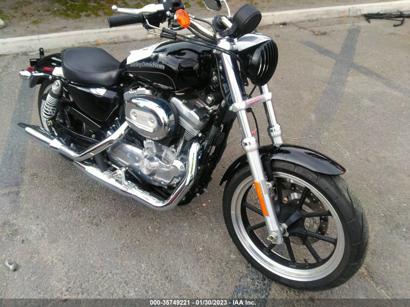 1HD4CR235HC437747 HARLEY-DAVIDSON XL883 SUPERLOW 2017
