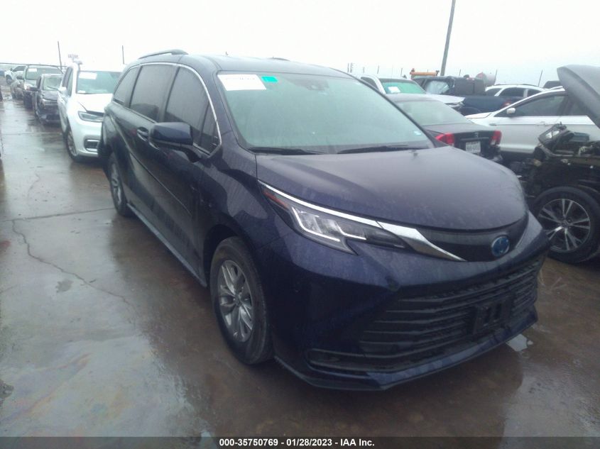 VIN 5TDKRKEC9NS094610 2022 TOYOTA SIENNA no.1