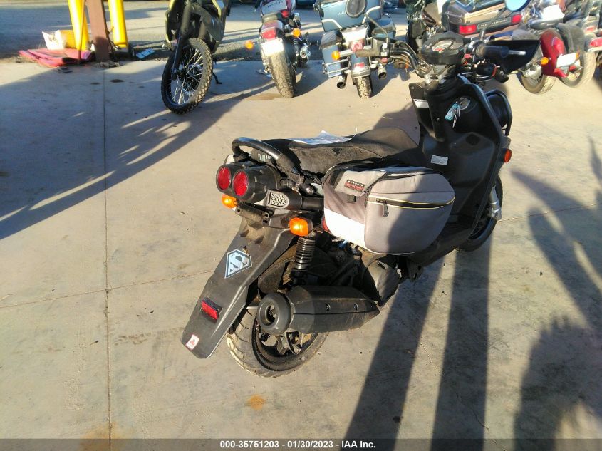 2015 YAMAHA YW125 RKRSE48Y1FA098348
