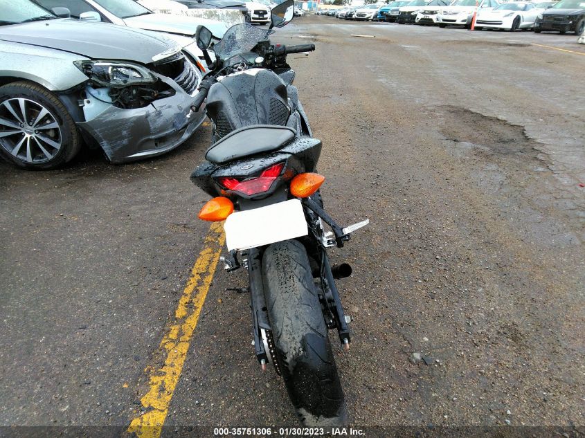 2017 YAMAHA YZFR3 A MH3RH15Y9HK001041