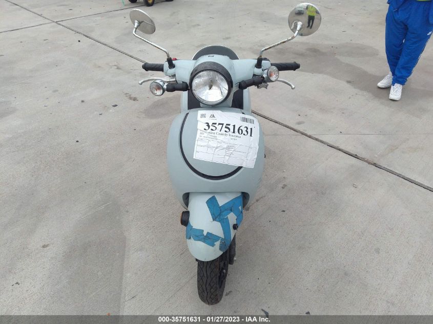 2022 HONDA NCW50 JH2AF7713NK503616