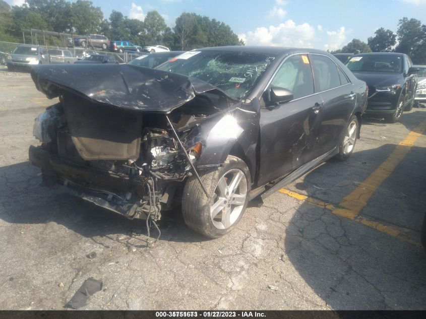 2013 TOYOTA CAMRY SE 4T1BF1FKXDU294216