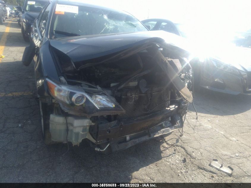 2013 TOYOTA CAMRY SE 4T1BF1FKXDU294216