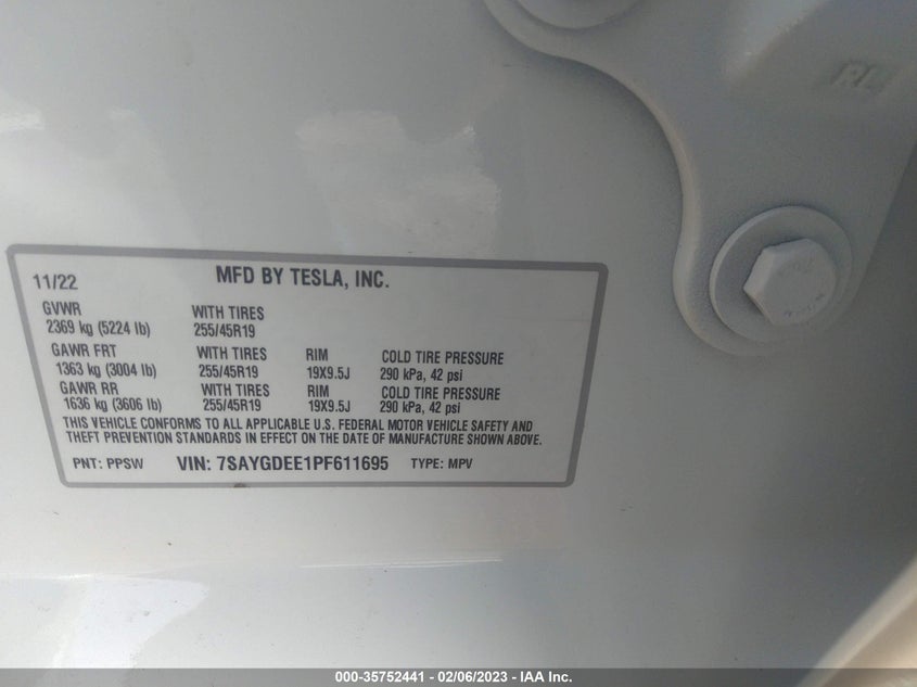 VIN 7SAYGDEE1PF611695 2023 TESLA MODEL Y LONG RANGE