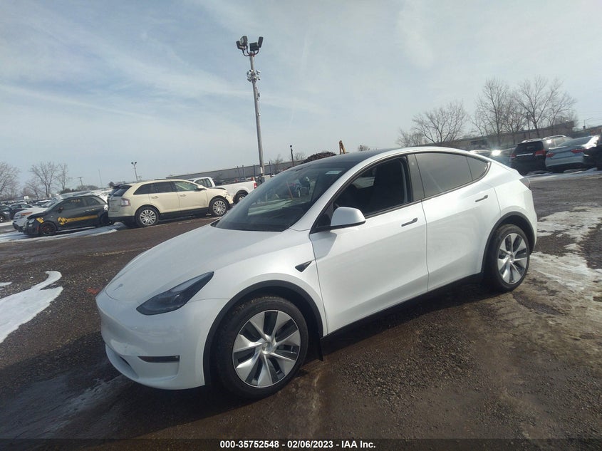 VIN 7SAYGDEE5PF608475 2023 TESLA MODEL Y LONG RANGE